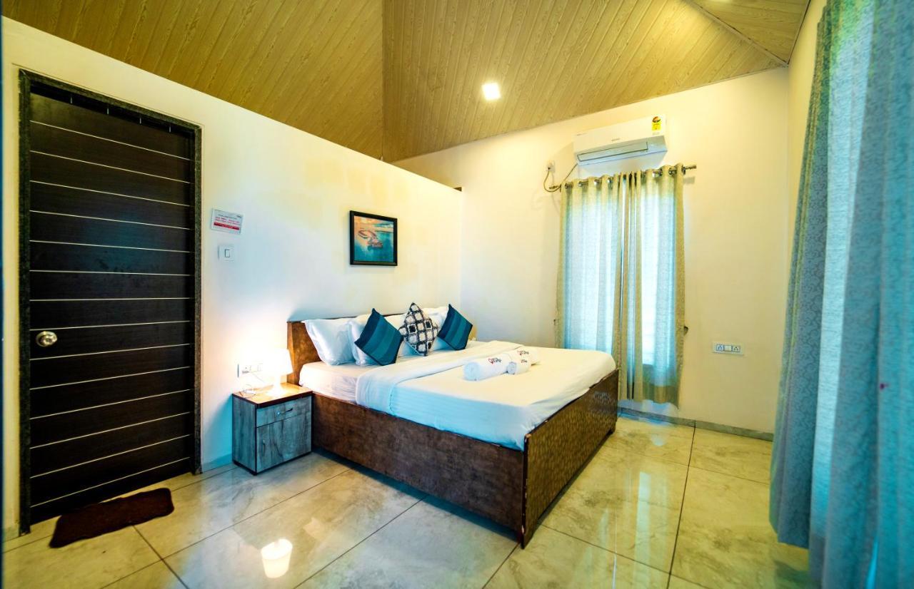Spicy Mango Villa Insam - Hill View Villa In Karjat Esterno foto