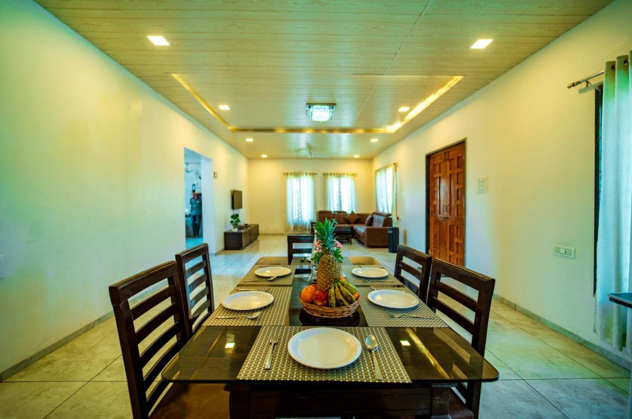 Spicy Mango Villa Insam - Hill View Villa In Karjat Esterno foto