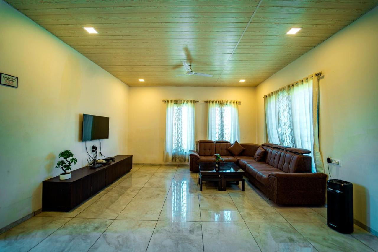 Spicy Mango Villa Insam - Hill View Villa In Karjat Esterno foto